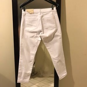 Loft Curvy Skinny Ankle Jeans! ☀️ 👖